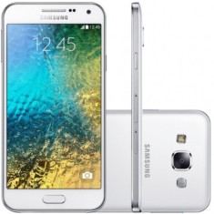 Smartphone Samsung Galaxy E5 E500 16GB 8,0 MP 2 Chips Android 4.4 (Kit Kat) 4G Wi-Fi 3G