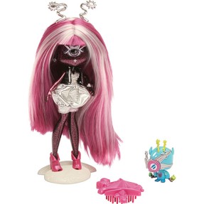 Boneca Novi Stars Sila Clops DTC
